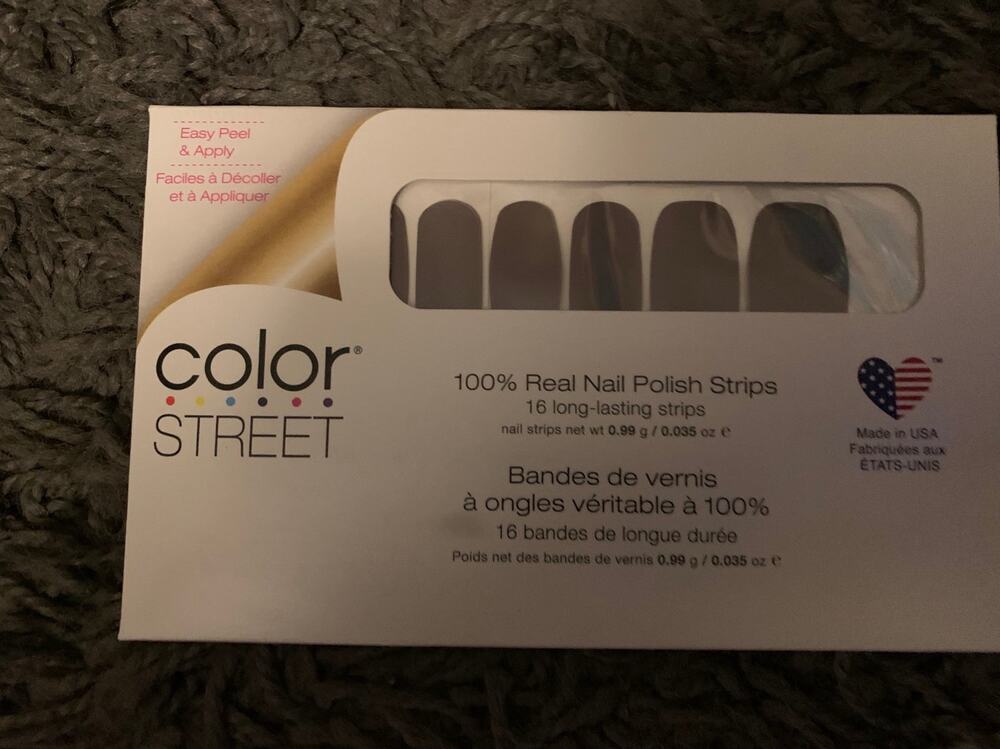 Color Street Nail Polish Strip Berlin It to Win It